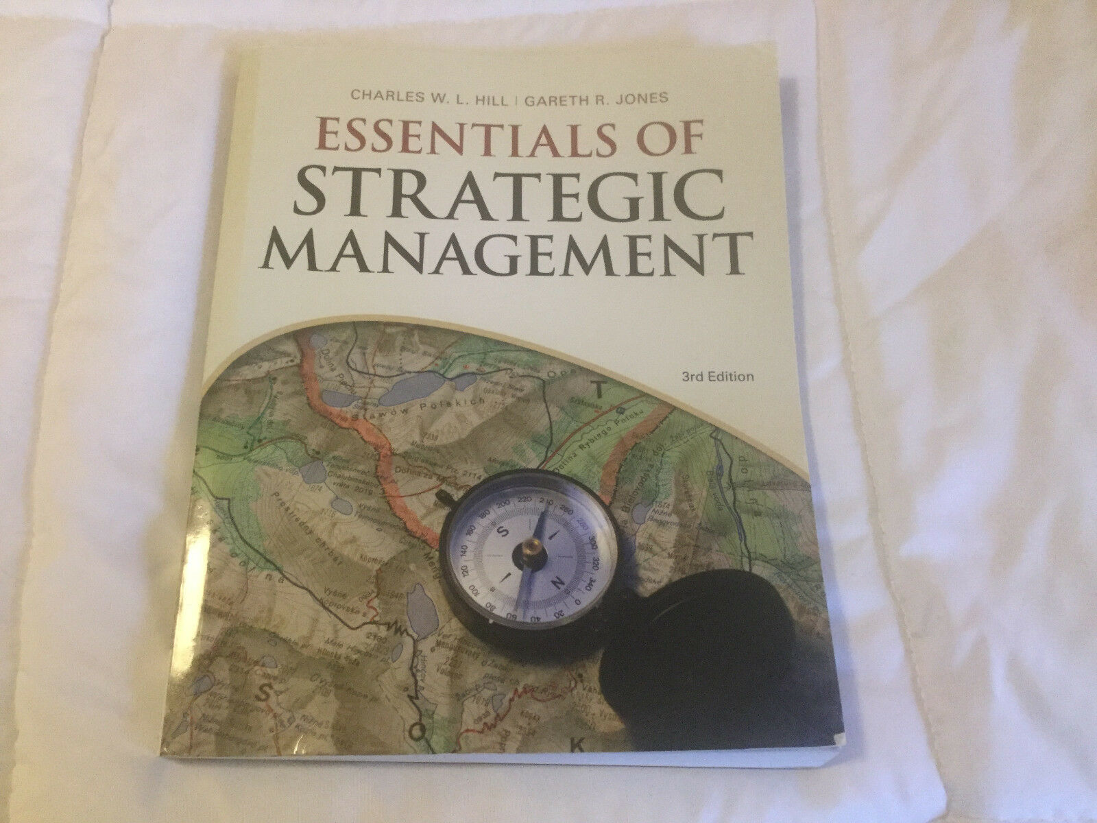 Essentials of strategic management 4th